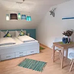 Haus Miele Гостьовий будинок *