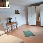 Гостьовий будинок Haus Miele *