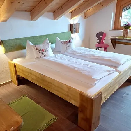 Haus Miele Guest house